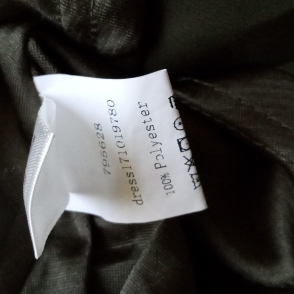 Summer, beachy, party's, career - Picture 5 of 5